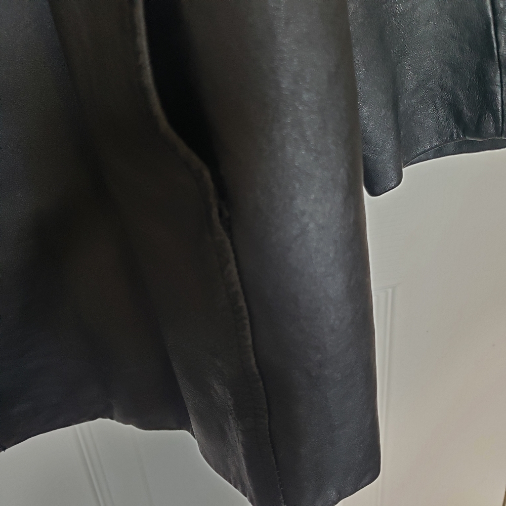 Pre Owned Mossimo Authentic Leather Jacket For Wo… - image 4